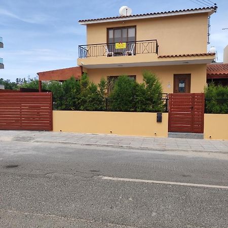 Villa Rina Paphos 外观 照片