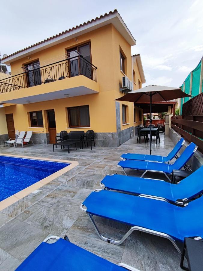 Villa Rina Paphos 外观 照片