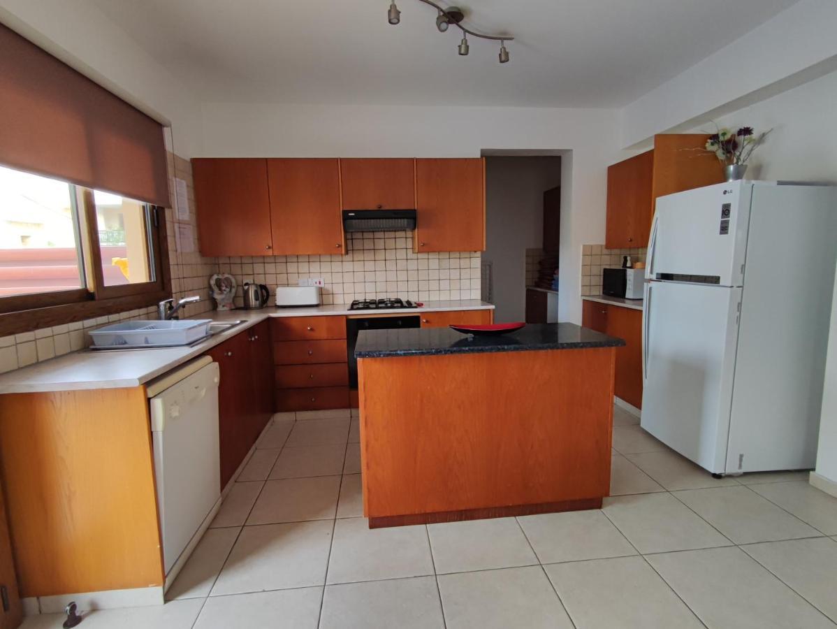 Villa Rina Paphos 外观 照片