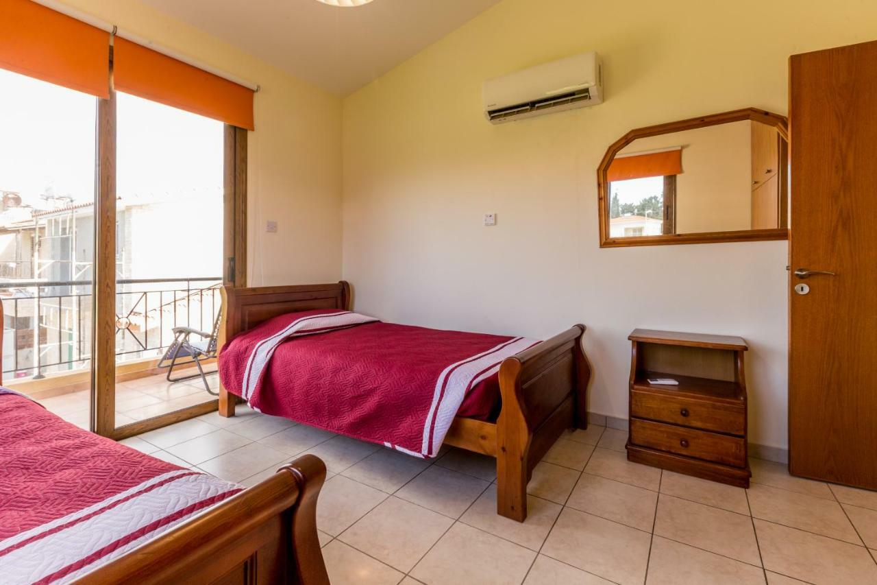 Villa Rina Paphos 外观 照片